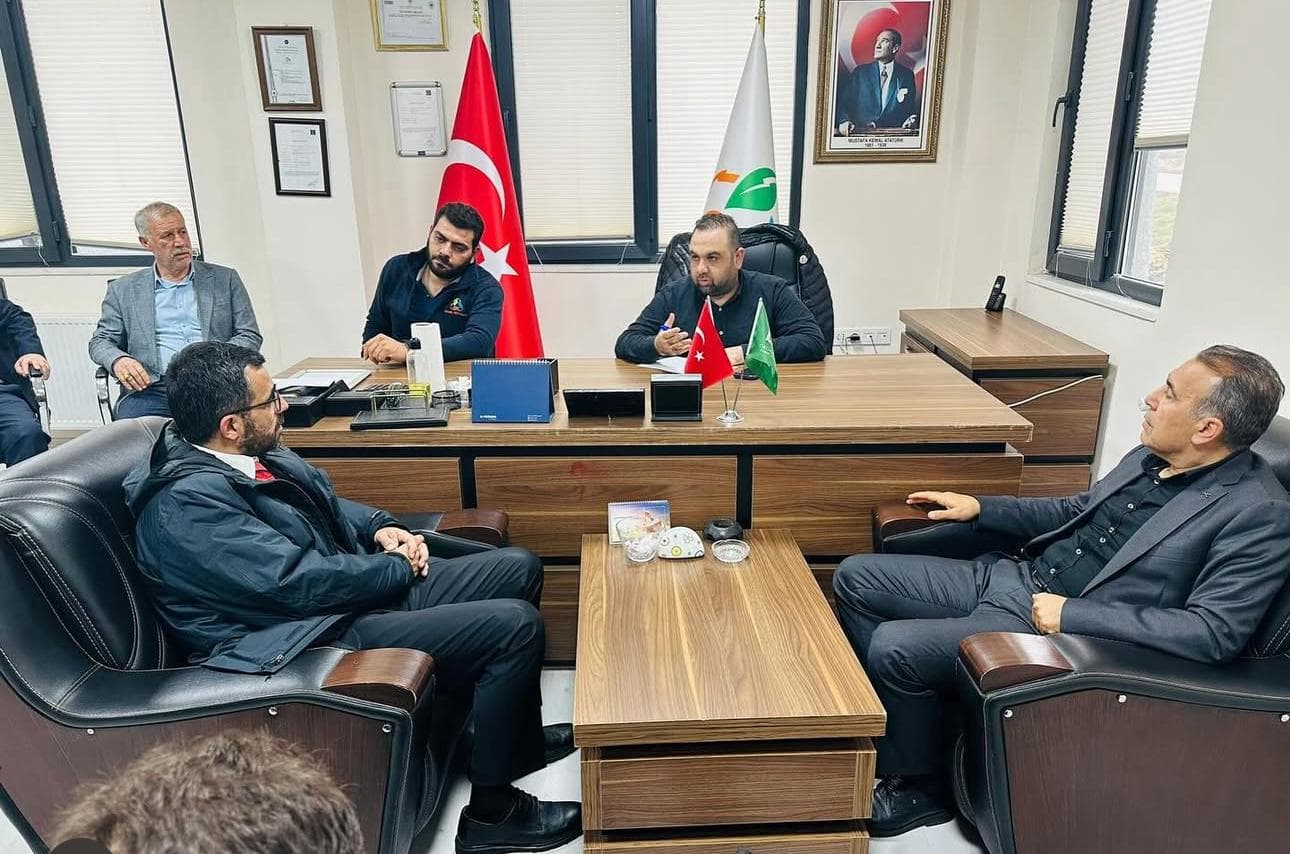 Toplantı sırasında heyet